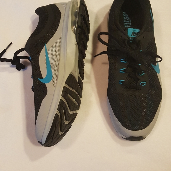 nike men's air max dynasty 2